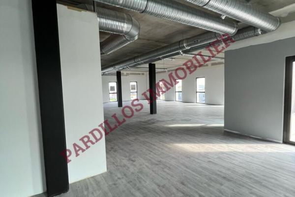 IFS - A Louer - BUREAUX à aménager - 213 m² + Terrasse et places de stationnement affectées