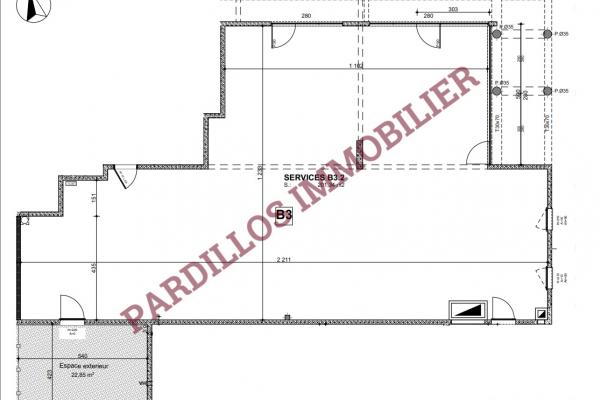CARPIQUET - A Vendre - LOCAL D'ACTIVITE - 201 m²