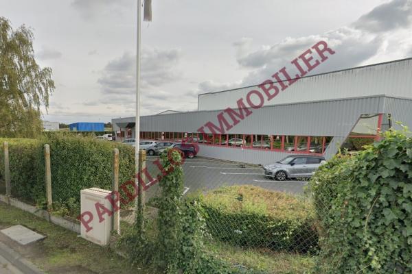 GRENTHEVILLE - A Louer - Local industriel - de 10 250 m² + surface extérieure de 20 000 m² env