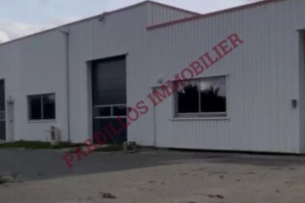 DOUVRES LA DELIVRANDE - Local Commercial de 199,80 m² - A Vendre