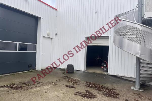 DOUVRES LA DELIVRANDE - Local Commercial de 84,6 m² - A Vendre