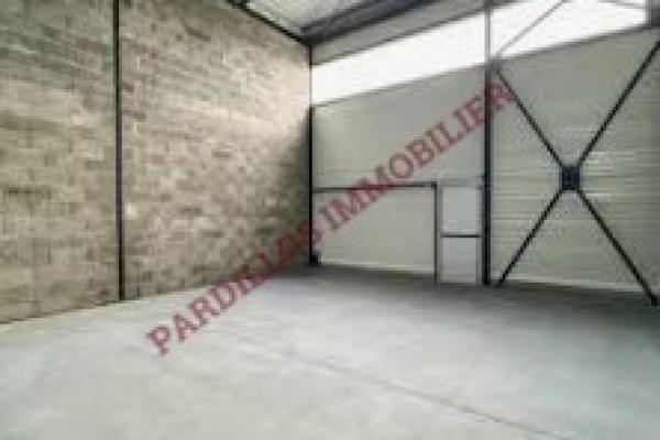 SAINT LO - A Louer - LOCAL COMMERCIAL de 132,35 m² à aménager