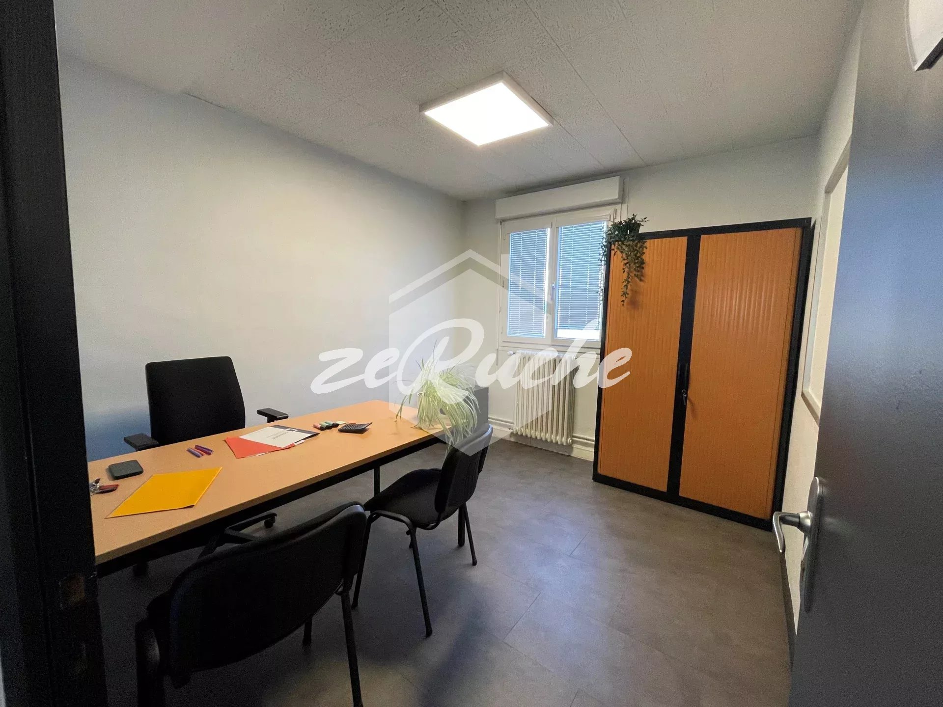 Bureau meublé  dès 10 m² à louer à Mondeville