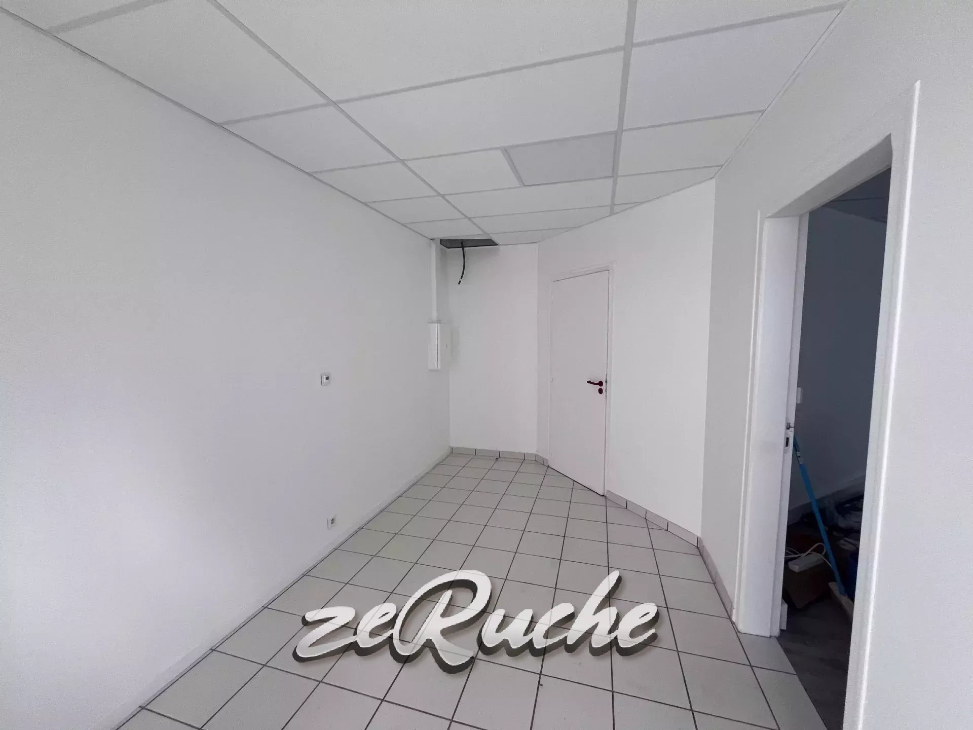 Bureau à vendre – Douvres-la-Délivrande