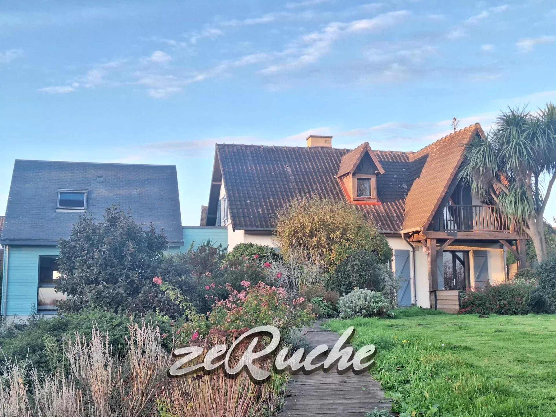 5-room house near Bayeux town center